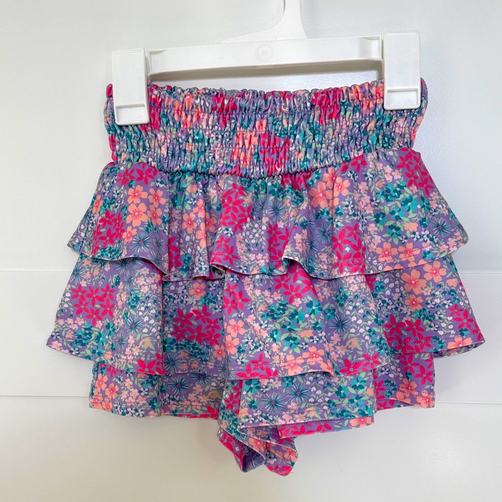 NWOT Love, Glam Girl size M girls Floral Ruffle Shorts